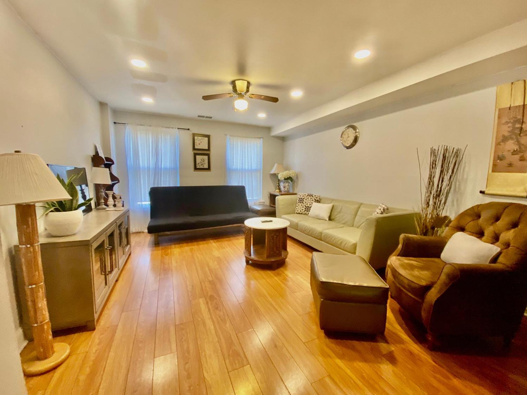 Shanghai 2900 - Vintage Oriental Style 2Br W Parking Near Airport Φιλαδέλφεια Εξωτερικό φωτογραφία